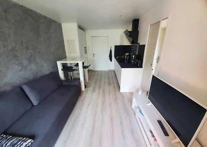 Oasis Des Grands Pins - Saint-raphael - Super Piscine & Tennis Exceptionnel Апартаменты